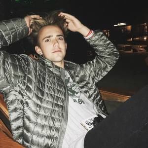 Meet your Posher, Jackson